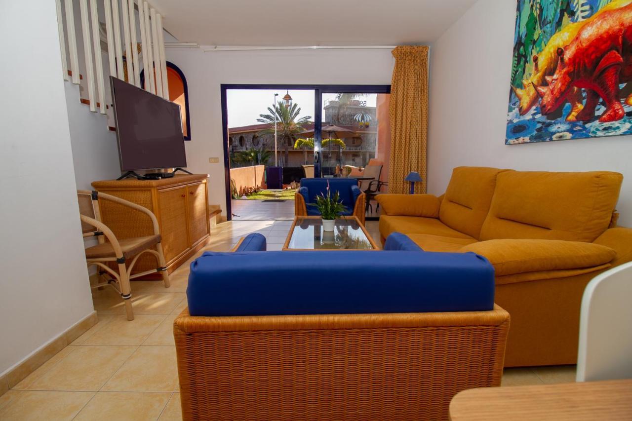 Duplex Meloneras With Free Wifi And Private Garden Villa Exterior photo