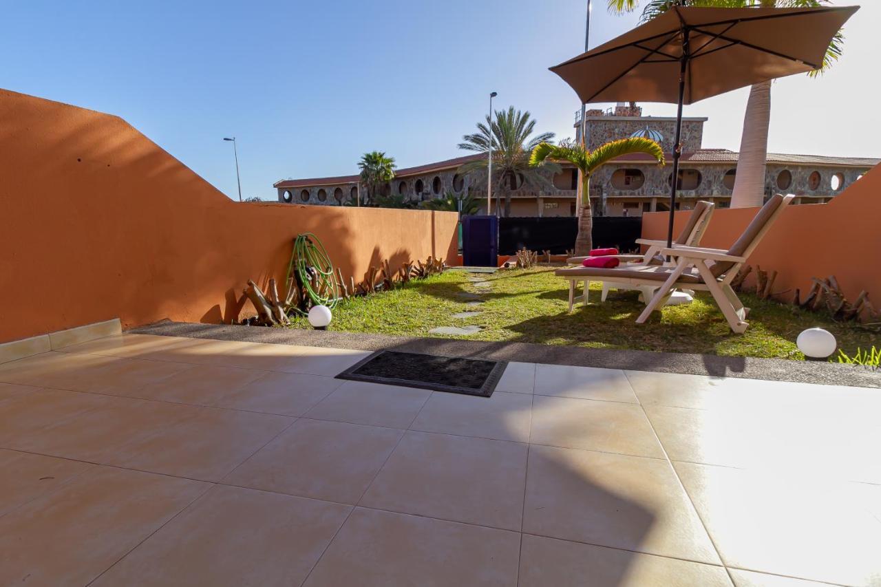 Duplex Meloneras With Free Wifi And Private Garden Villa Exterior photo